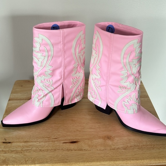 New Azalea Wang ESPERANZA COWBOY BOOTS LIGHT PINK - Picture 11 of 11